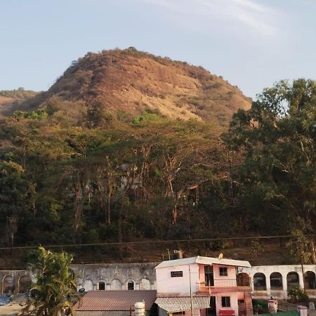 Blue Bell Homestay Lonavala Exteriér fotografie