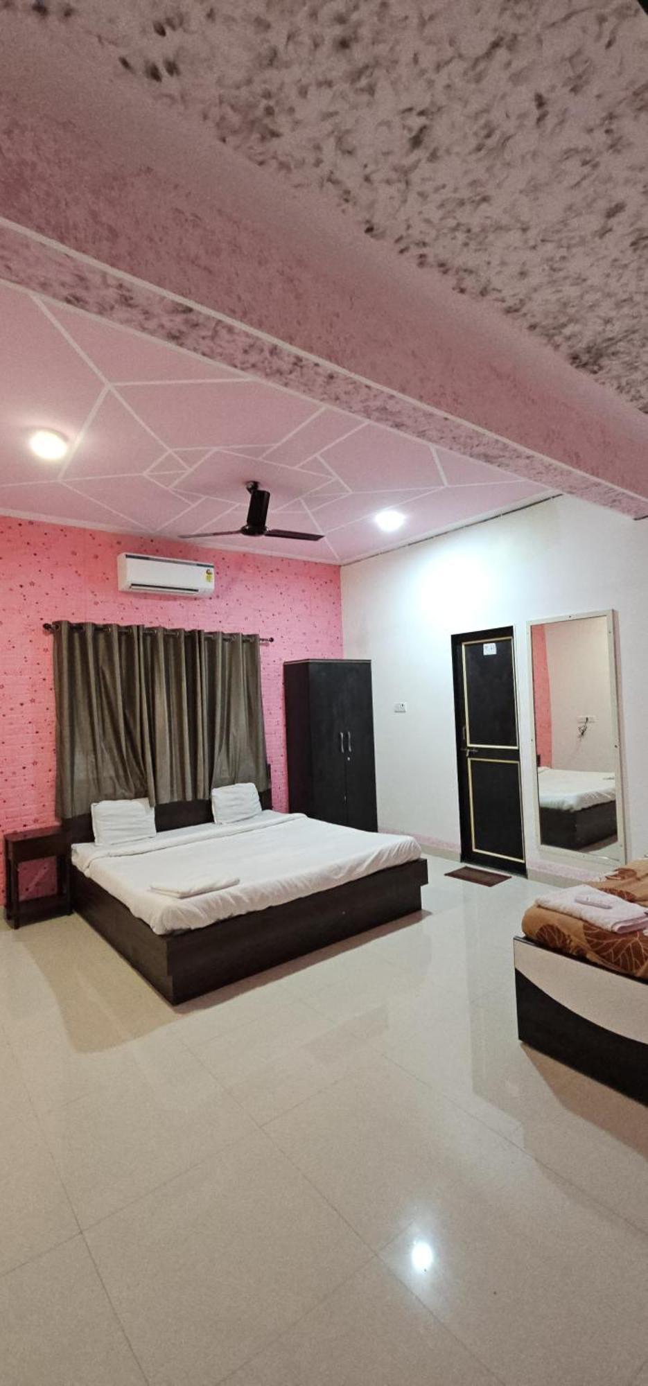 Blue Bell Homestay Lonavala Exteriér fotografie